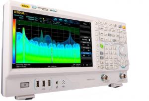 Real-time Spectrum Analyzer 9kHz-4.5GHz, SSB-102dBc/Hz, RBW 10Hz with tracking generator 